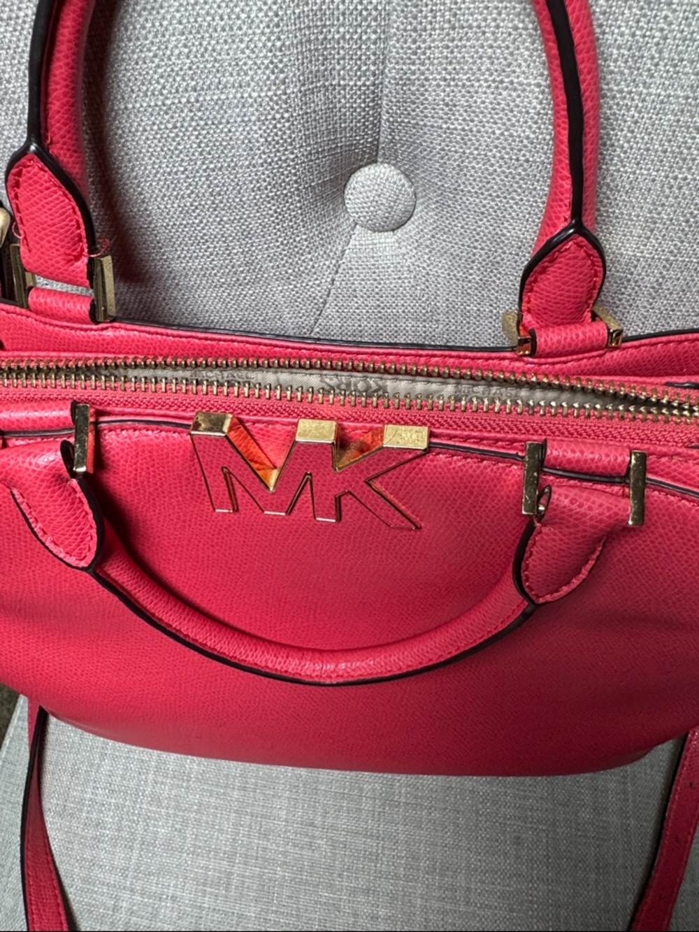 Michael Kors Coral Pink Leather Satchel with Gold MK Logo - Picture 2 of 5
